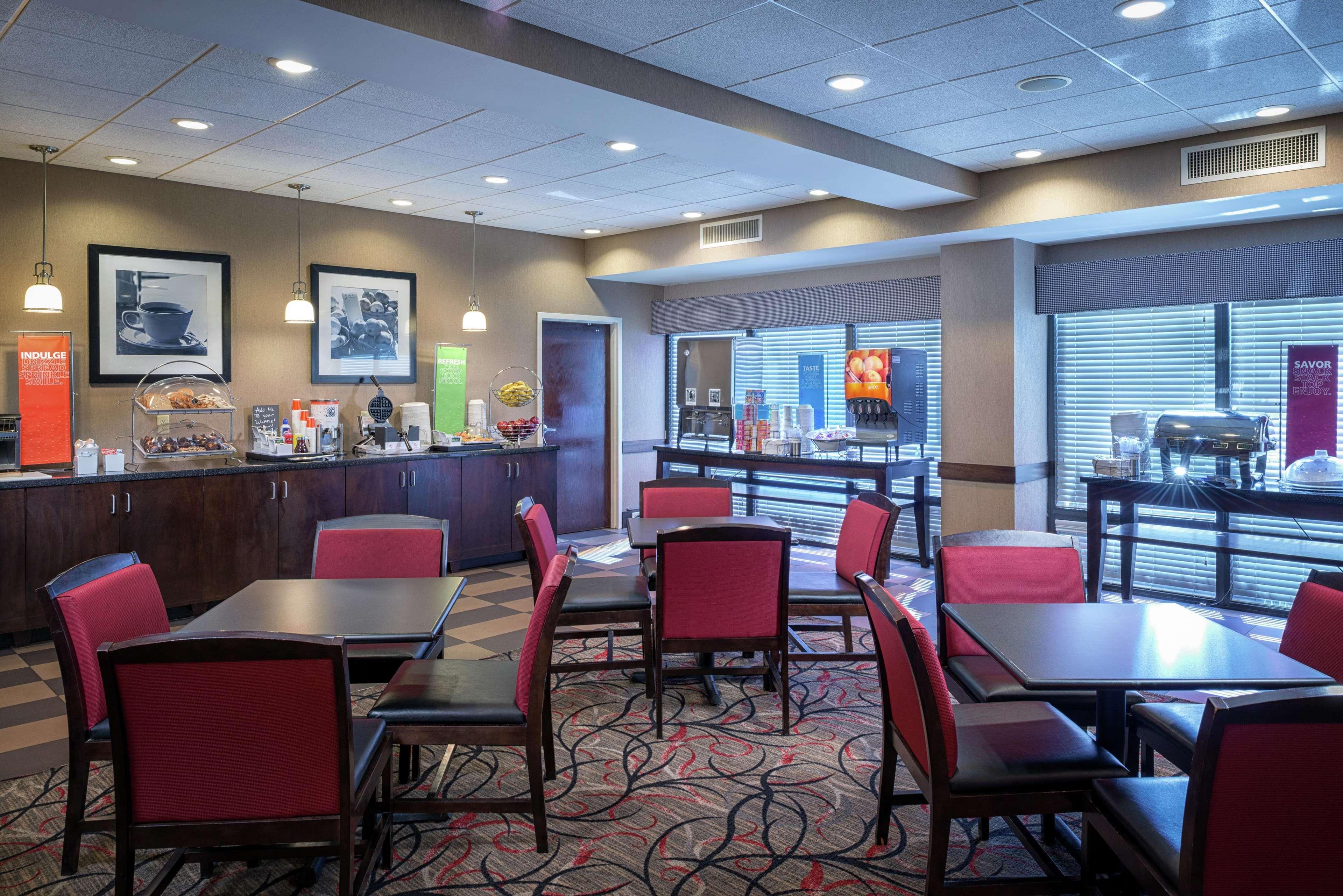 Hampton Inn Tuscaloosa-University Екстериор снимка